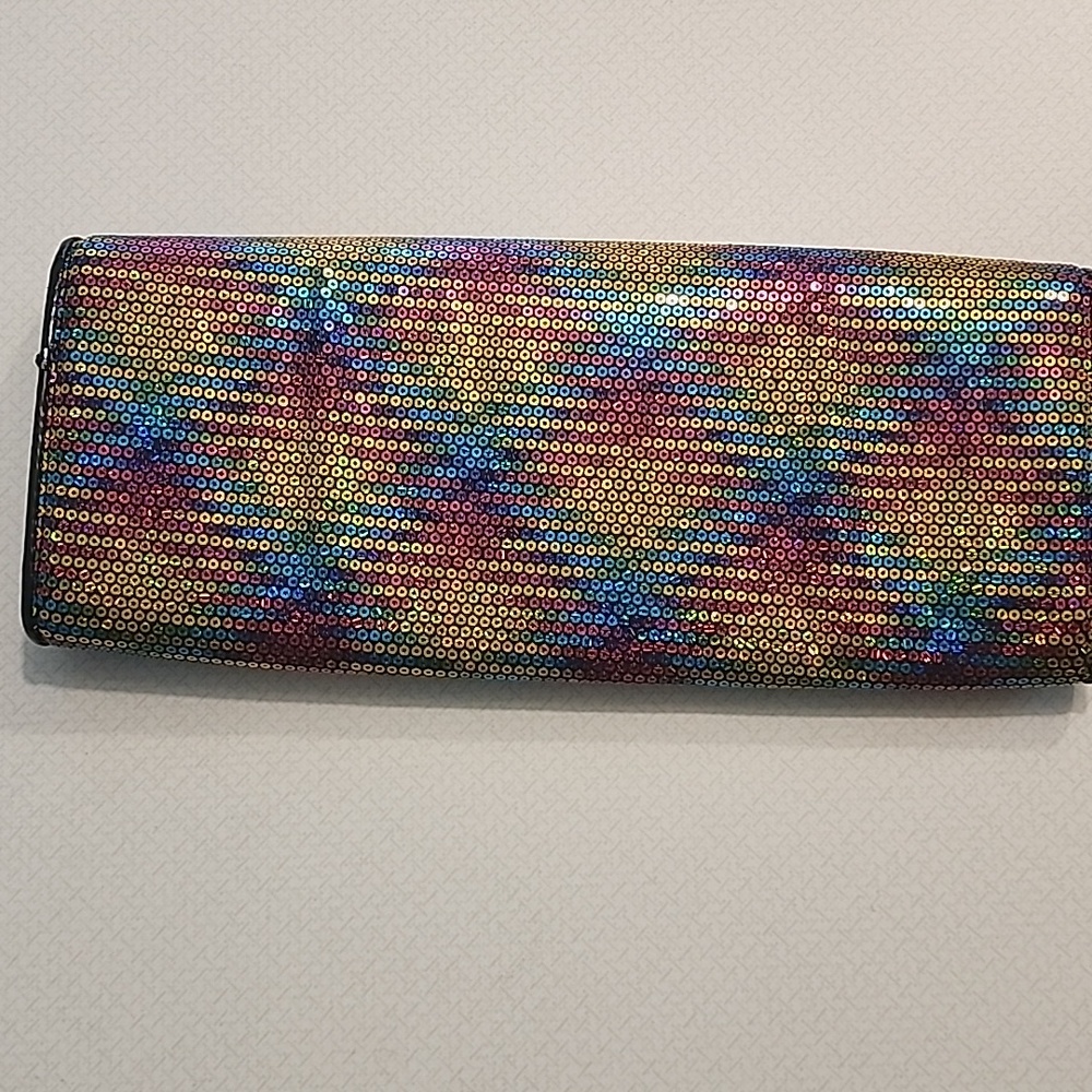 🤩GET A SHOW SALE PRICE WITHOUT THE SHOW!🤩Bright Rainbow 🌈 Sequins Clutch - Picture 2 of 2
